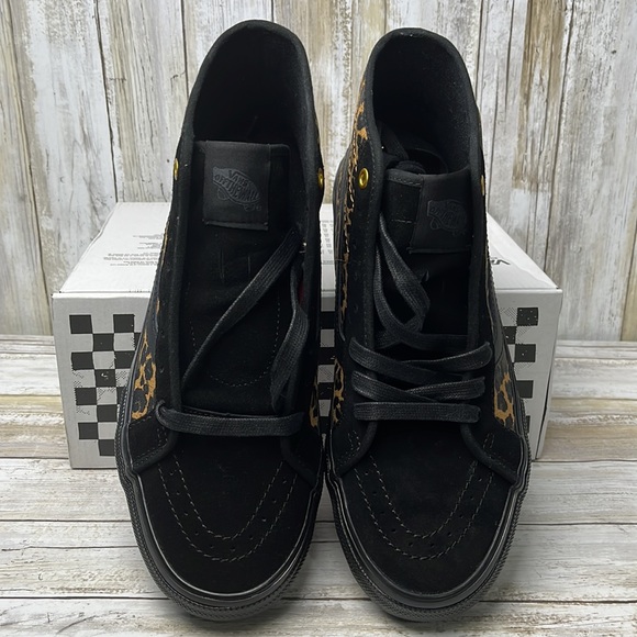 Vans Skate Sk8 Hi Deco Cher Strauberry Sneaker ASA - Picture 3 of 5